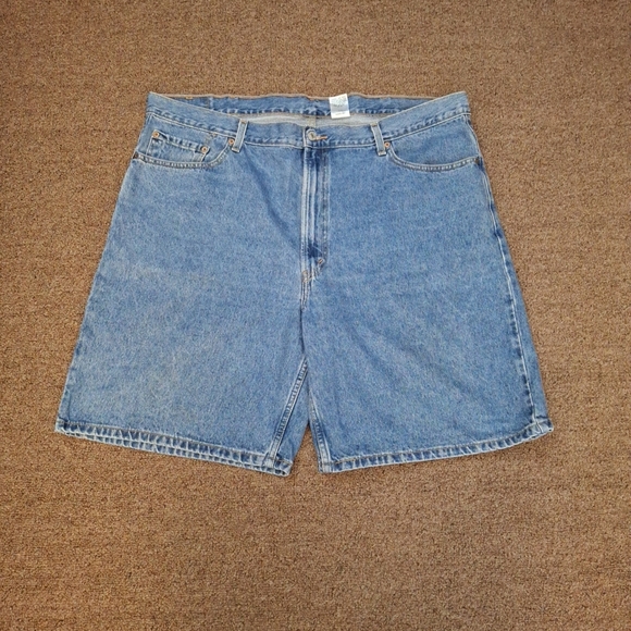 Levi's Other - Levi's Men 550 Blue Jean Shorts High-Waisted Relaxed Fit Sz 44